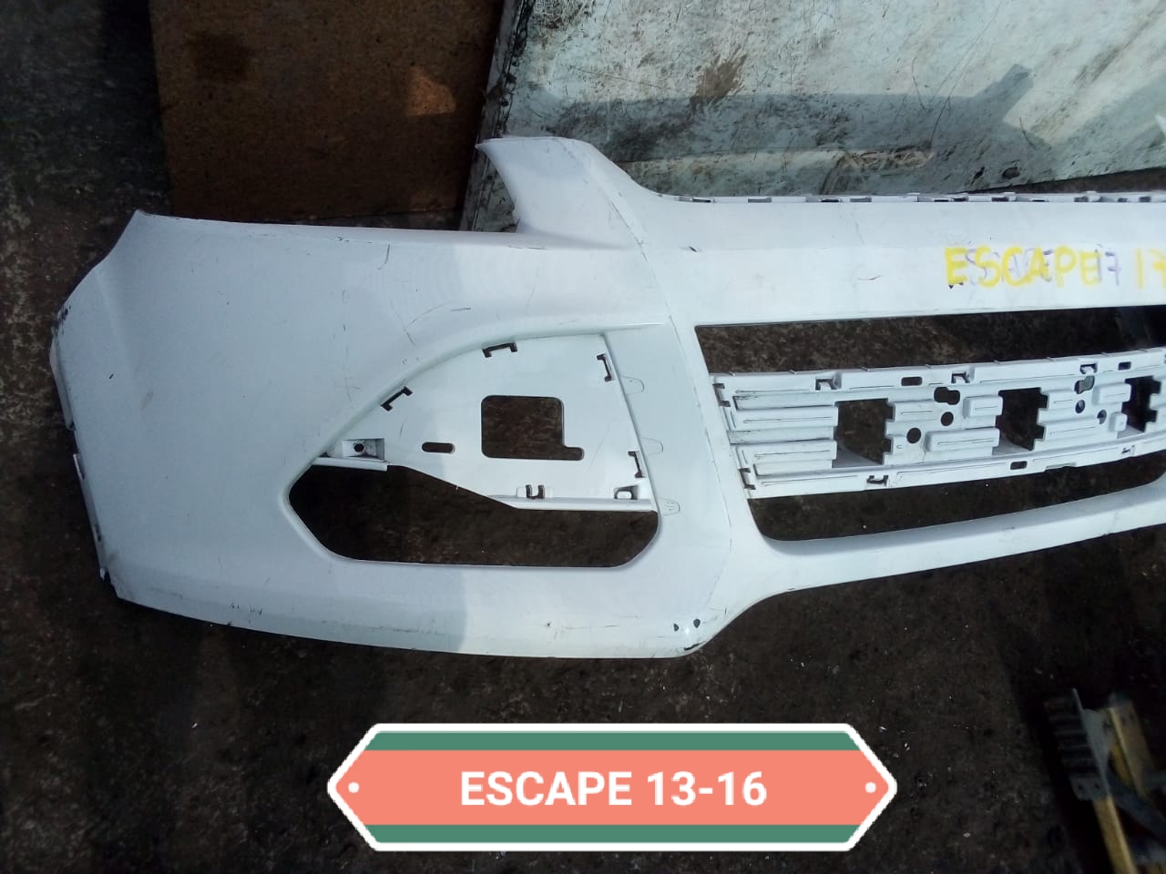 PARACHOQUES DELANTERO FORD ESCAPE 2013 AL 2016